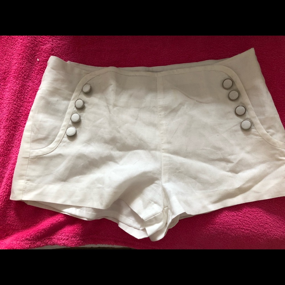 forever 21 white sailor style button shorts Sz S